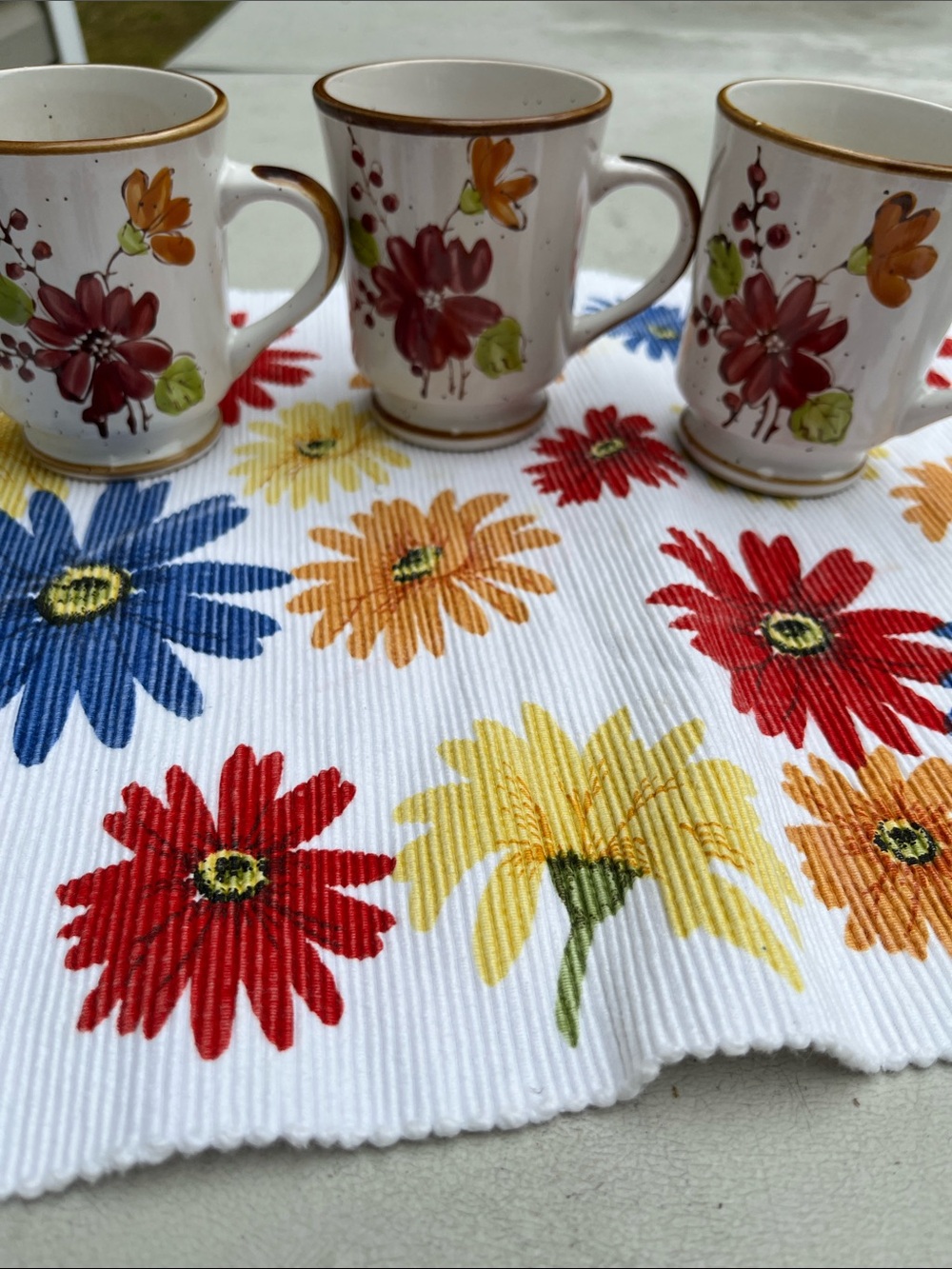 Vintage Stonecrest 901 Plum Blossom Floral Coffee Mugs Cups Made in Korea Lot 3